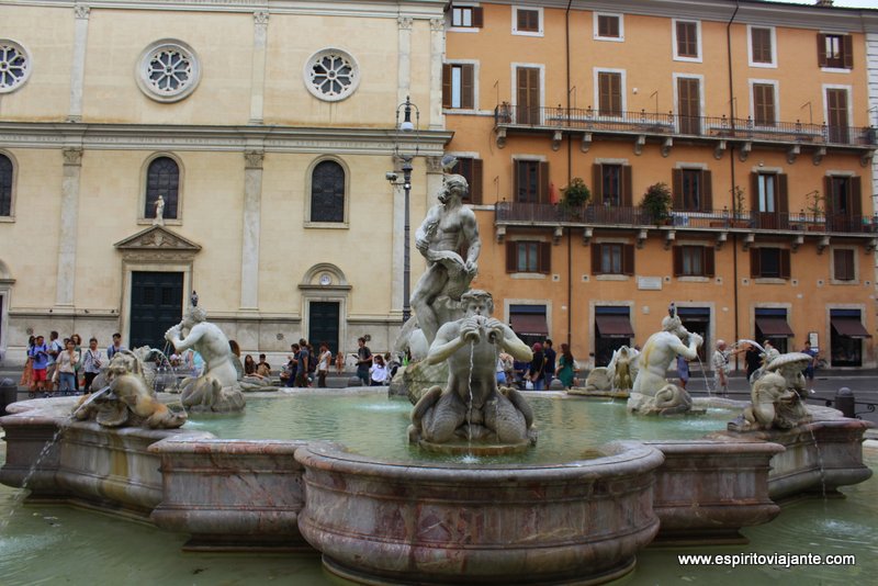  Fontana del Moro -  Piazza Navona  