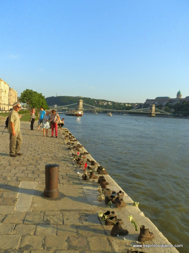 Memorial Sapatos na Margem do Danúbio 