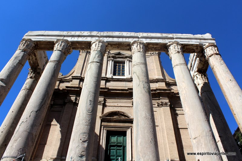 Templo do Imperador Antonino Roma